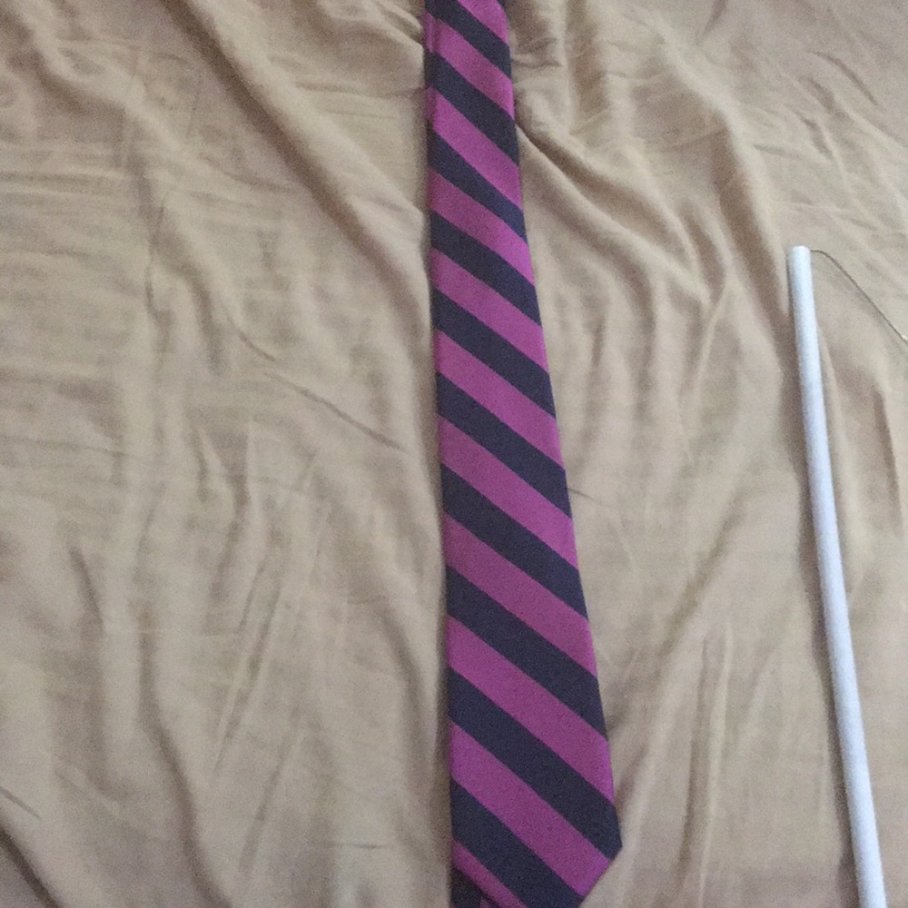 Men’s jos a bank tie